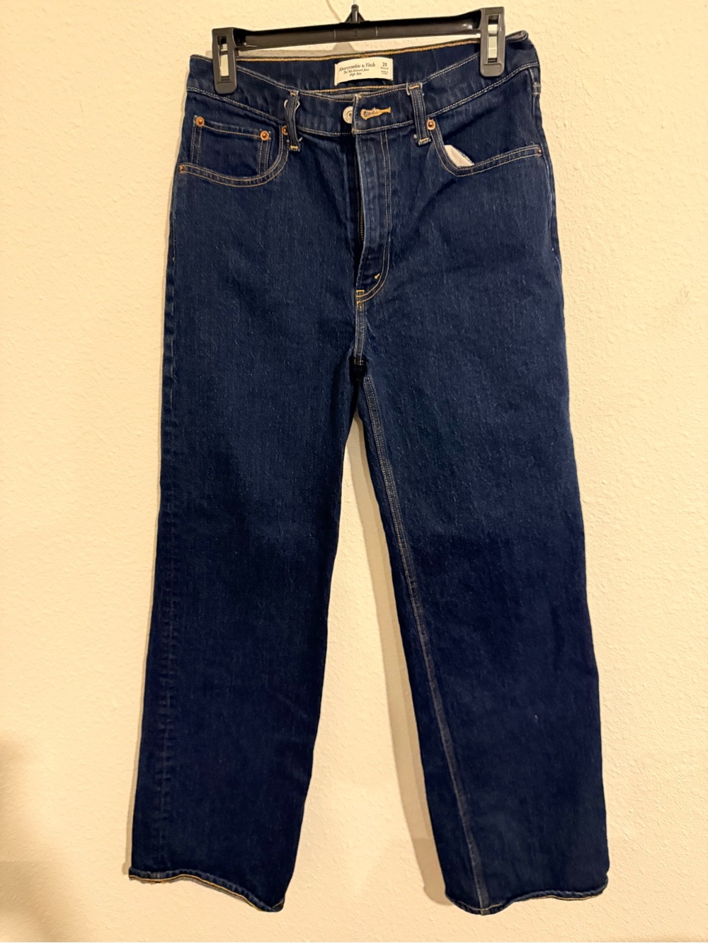 Abercrombie & Fitch Men's Indigo Straight Jeans